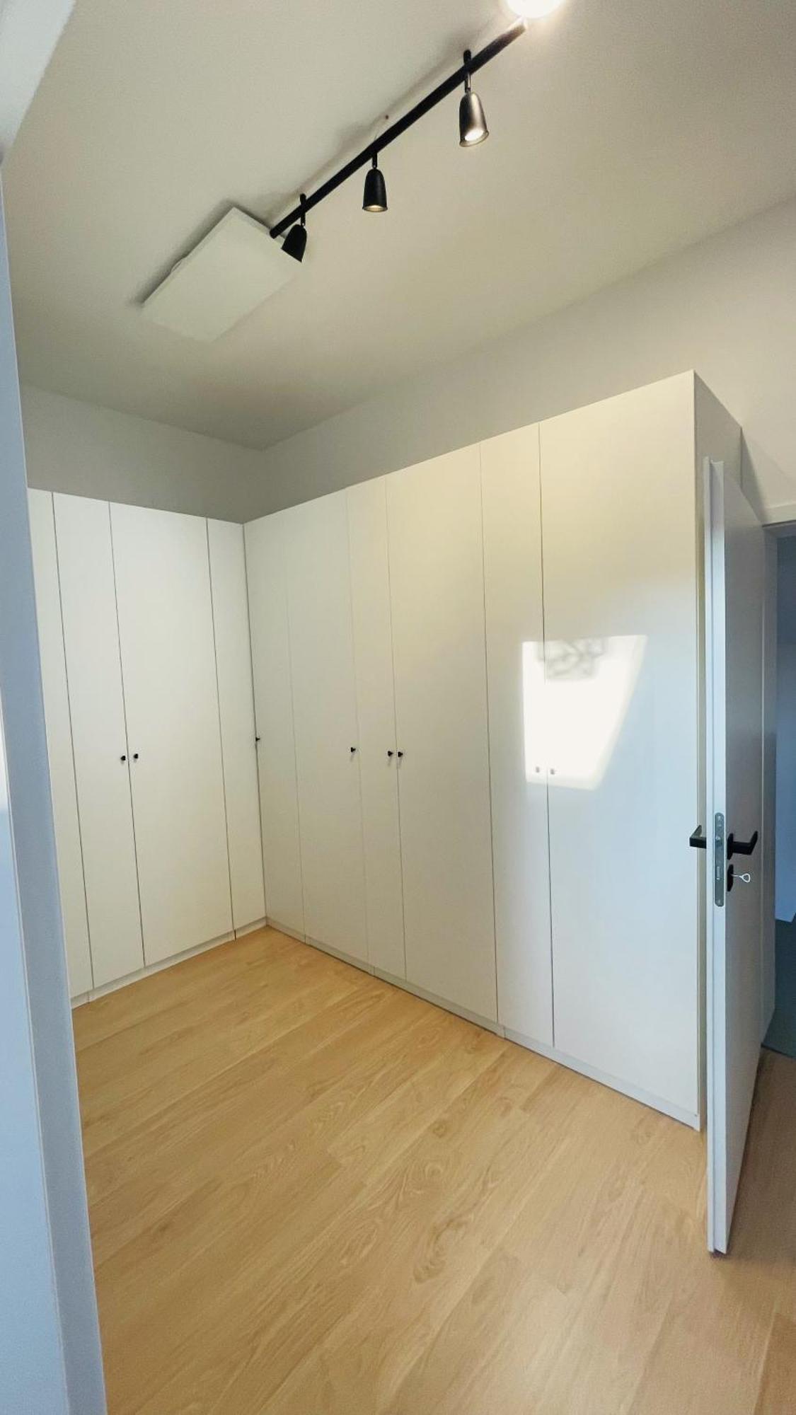 House Flow, 3 Room, Free 2 Parking Bratislava Exteriér fotografie
