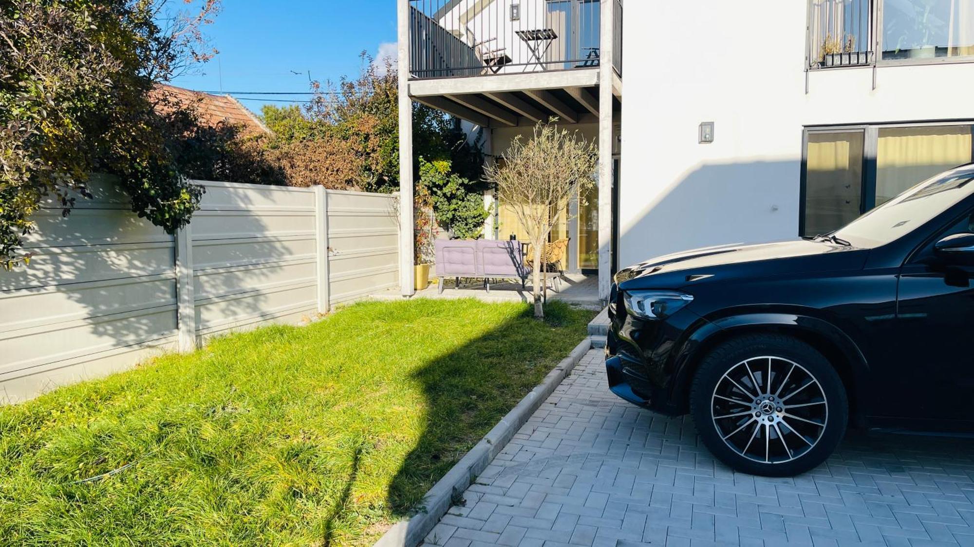 House Flow, 3 Room, Free 2 Parking Bratislava Exteriér fotografie