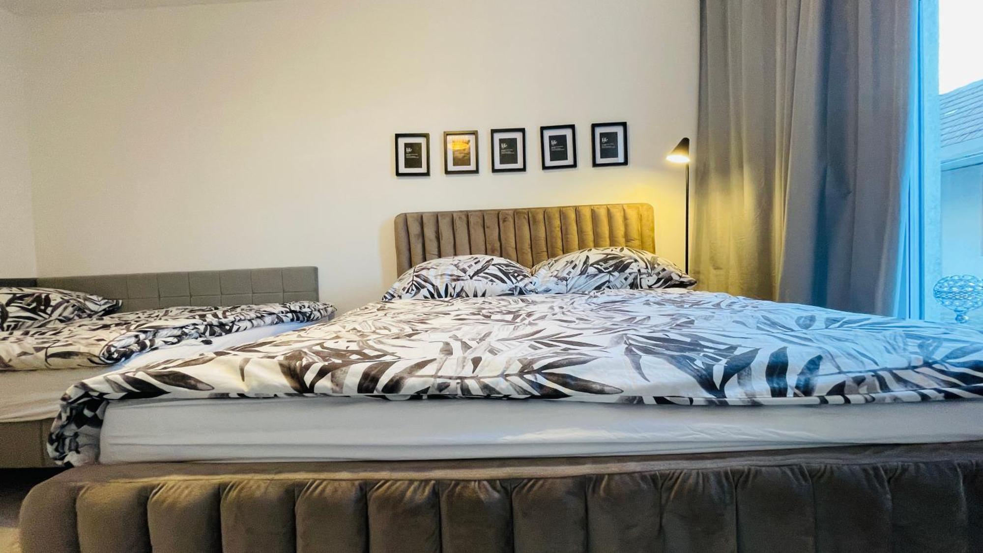 House Flow, 3 Room, Free 2 Parking Bratislava Exteriér fotografie